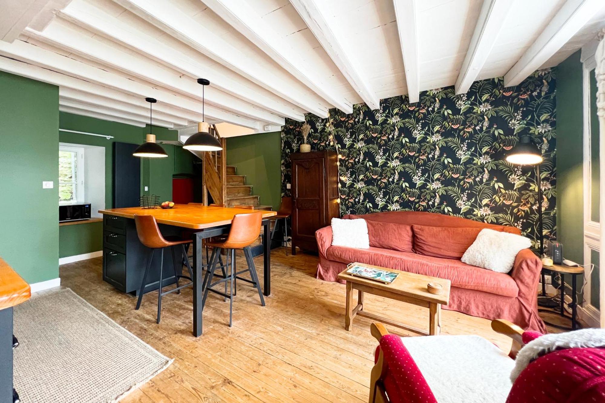 De Charme, 2 En Centre Apartment